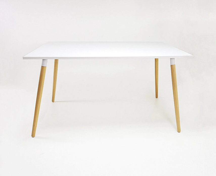 MESA KAUNAS PATA DE MADERA 1.20 X 0.82